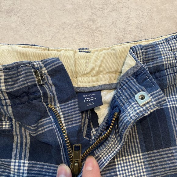 GAP kids plaid shorts - Picture 2 of 2